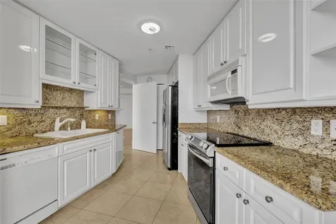 848 Brickell Key Drive Miami FL 33131