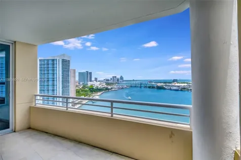 848 Brickell Key Drive Miami FL 33131