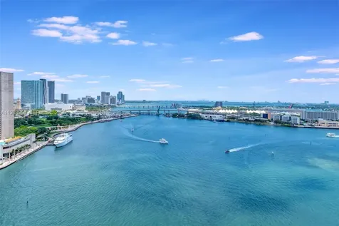 848 Brickell Key Drive Miami FL 33131