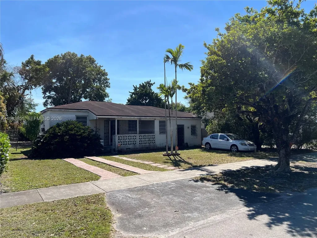 4420 SW 3rd Street Miami FL 33134