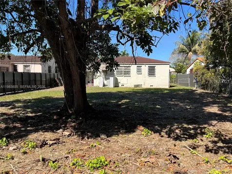4420 SW 3rd Street Miami FL 33134