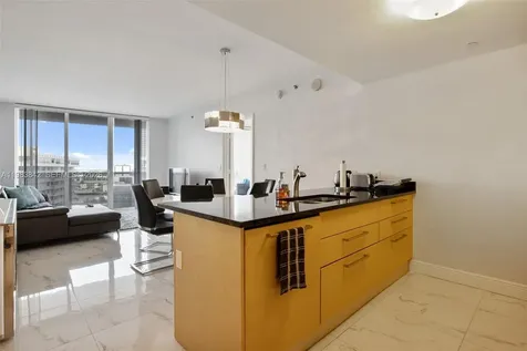 1800 S Ocean Drive Hallandale Beach FL 33009