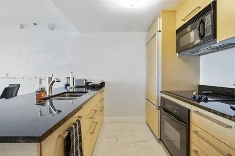 1800 S Ocean Drive Hallandale Beach FL 33009