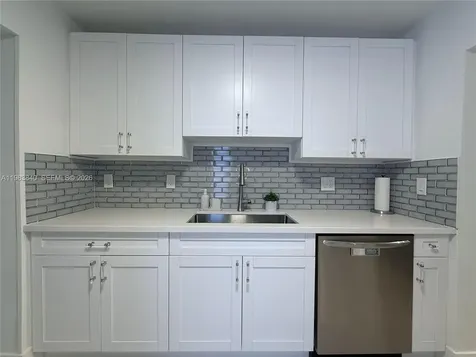 4117 SW 62nd Avenue South Miami FL 33155