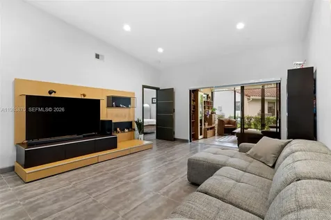 21244 Harbor Way Aventura FL 33180