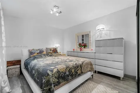 21244 Harbor Way Aventura FL 33180