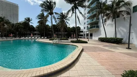 19380 Collins Avenue Sunny Isles Beach FL 33160