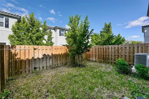 11887 NW 46th Street Coral Springs FL 33076