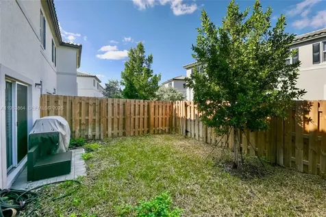 11887 NW 46th Street Coral Springs FL 33076