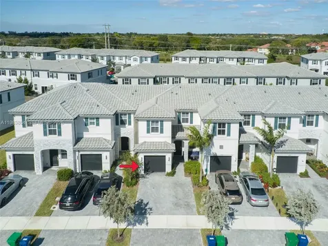 11887 NW 46th Street Coral Springs FL 33076