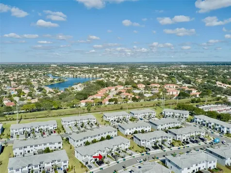 11887 NW 46th Street Coral Springs FL 33076