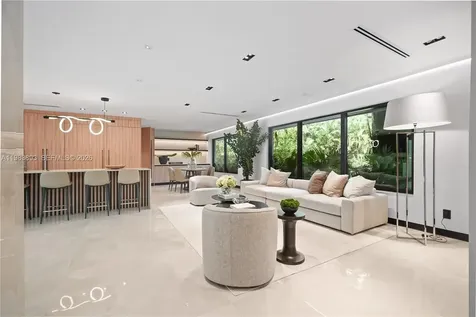 20020 NE 21st Court Miami FL 33179