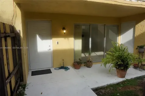 15480 SW 82nd Lane Miami FL 33193