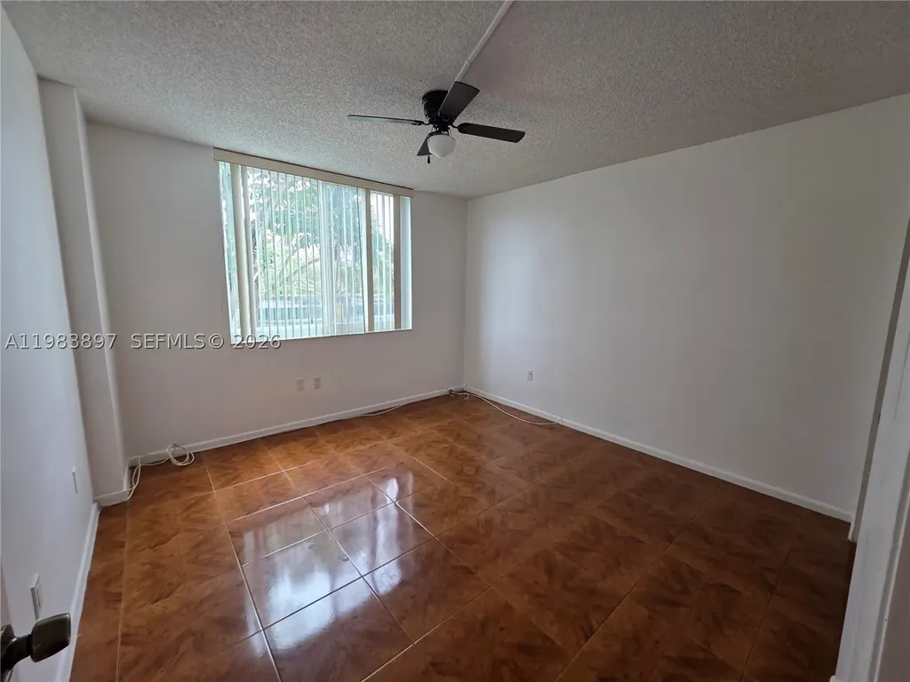 919 Hillcrest Drive Hollywood FL 33021