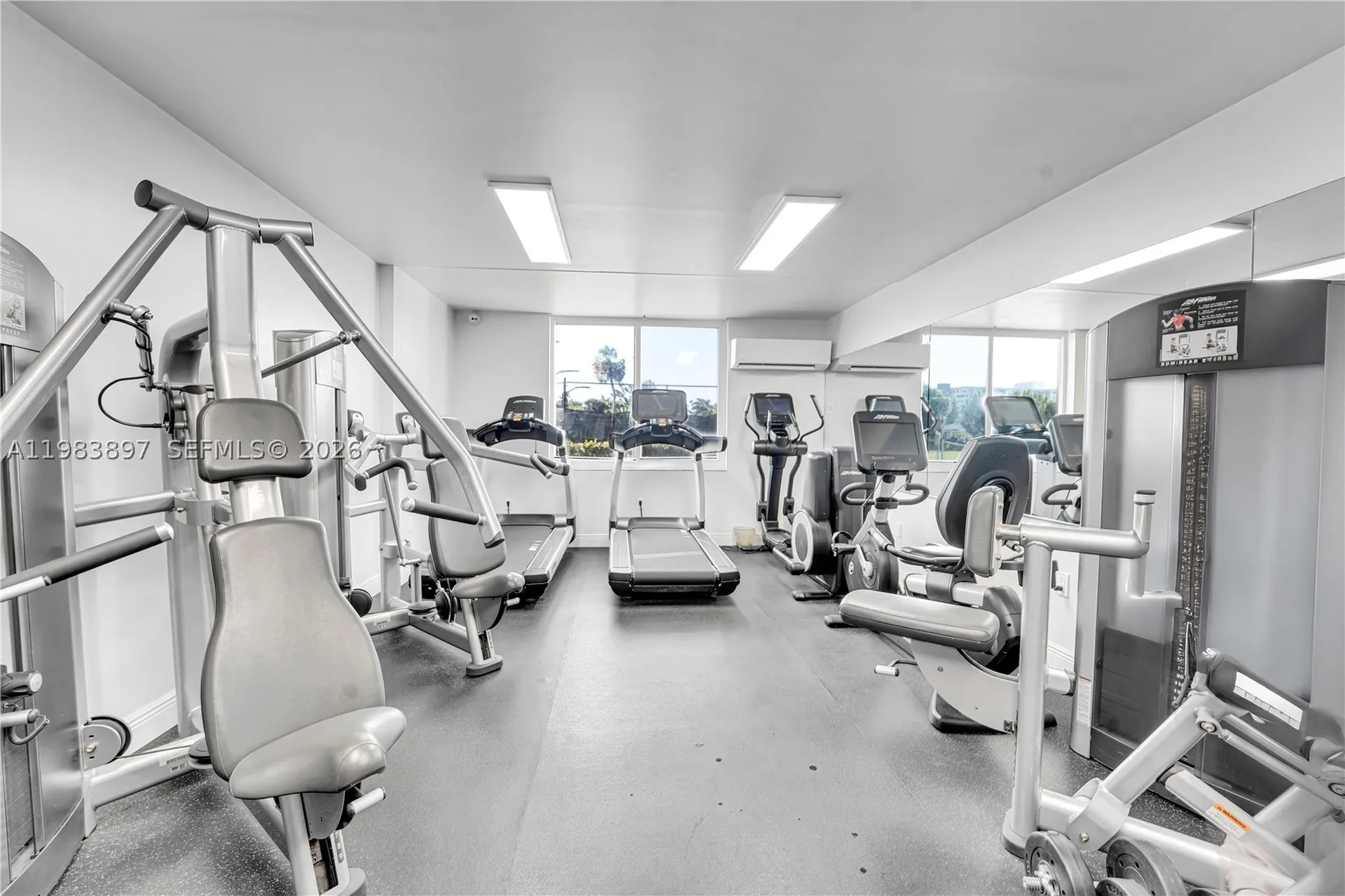 919 Hillcrest Drive Hollywood FL 33021