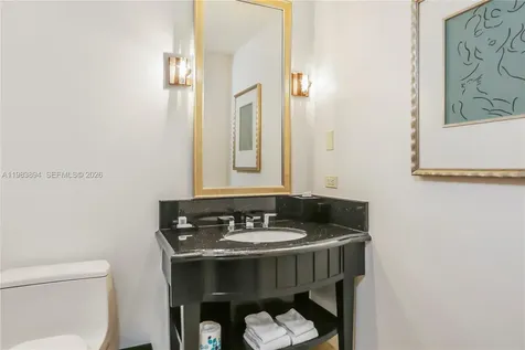 4391 Collins Avenue Miami Beach FL 33140