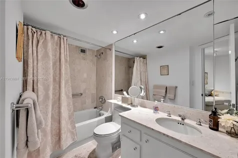 1111 Crandon Boulevard Key Biscayne FL 33149