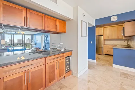 20335 W Country Club Drive Aventura FL 33180