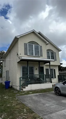 1738 SW 44th Terrace Fort Lauderdale FL 33317