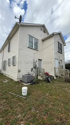 1738 SW 44th Terrace Fort Lauderdale FL 33317