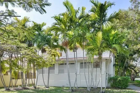 2000 S Miami Avenue Miami FL 33129