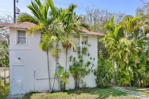 2000 S Miami Avenue Miami FL 33129