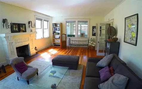 2000 S Miami Avenue Miami FL 33129