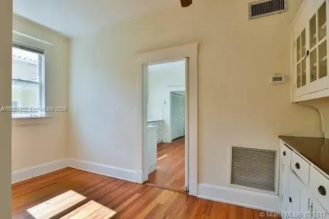 2000 S Miami Avenue Miami FL 33129