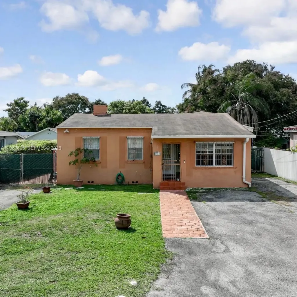 2122 SW 58th Avenue Miami FL 33155