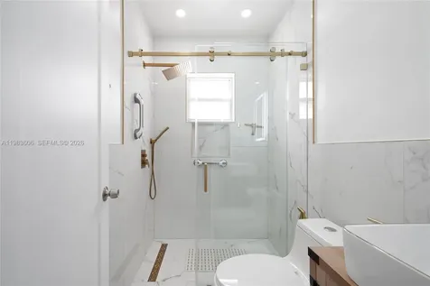 2122 SW 58th Avenue Miami FL 33155