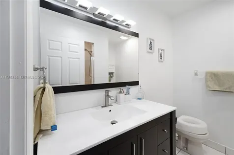 2122 SW 58th Avenue Miami FL 33155