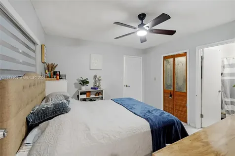2122 SW 58th Avenue Miami FL 33155