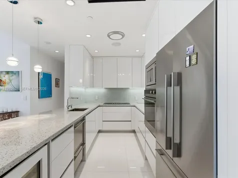 100 Lincoln Road Miami Beach FL 33139