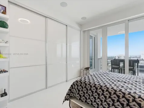 100 Lincoln Road Miami Beach FL 33139