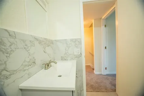 4803 NW 9th Drive Plantation FL 33317