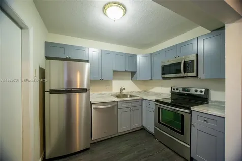 4803 NW 9th Drive Plantation FL 33317