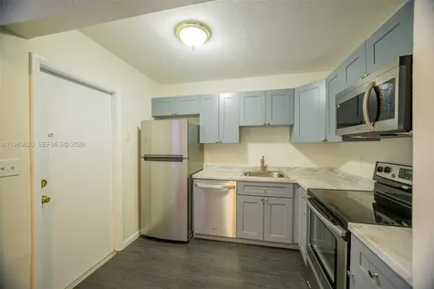 4803 NW 9th Drive Plantation FL 33317