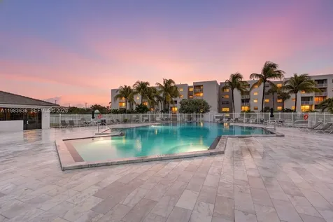 8145 NW 7th Street Miami FL 33126