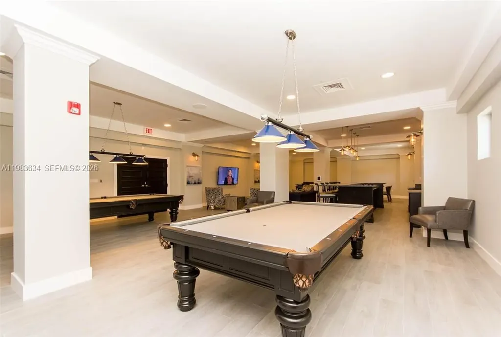 2501 S Ocean Drive Hollywood FL 33019
