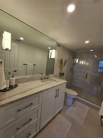 2501 S Ocean Drive Hollywood FL 33019