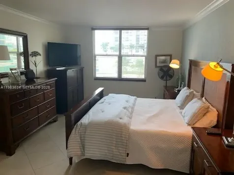 2501 S Ocean Drive Hollywood FL 33019