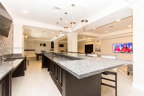2501 S Ocean Drive Hollywood FL 33019