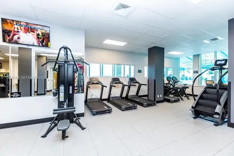 2501 S Ocean Drive Hollywood FL 33019