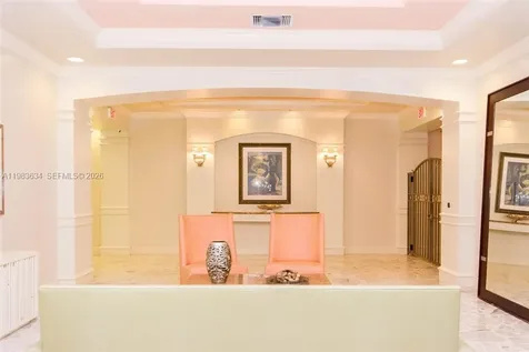 2501 S Ocean Drive Hollywood FL 33019
