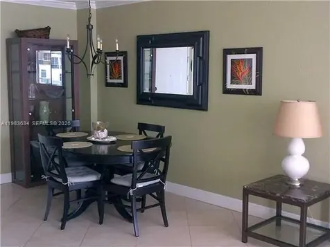 2501 S Ocean Drive Hollywood FL 33019