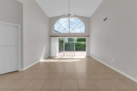 10635 NW 54th Street Doral FL 33178