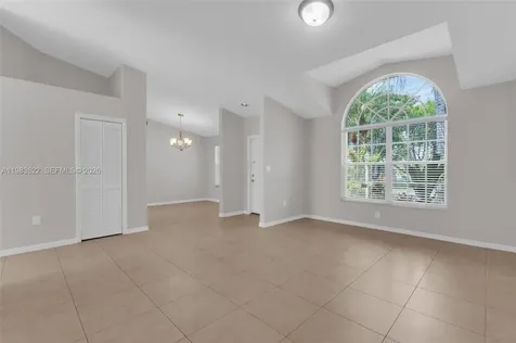 10635 NW 54th Street Doral FL 33178