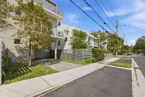 3525 Day Avenue Miami FL 33133