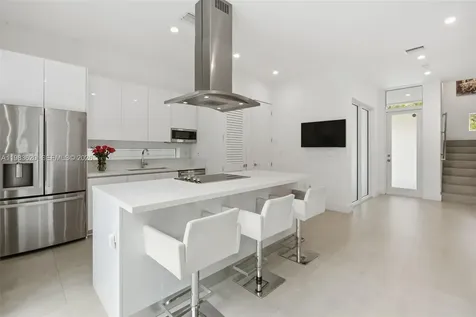 3525 Day Avenue Miami FL 33133