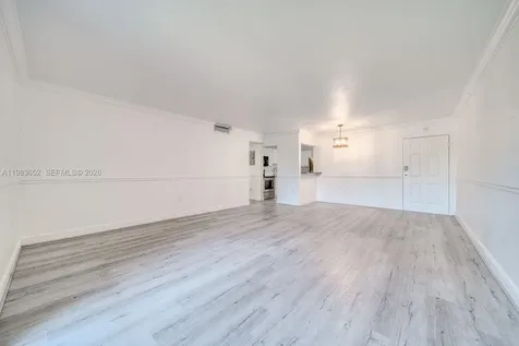 9459 SW 76th Street Miami FL 33173